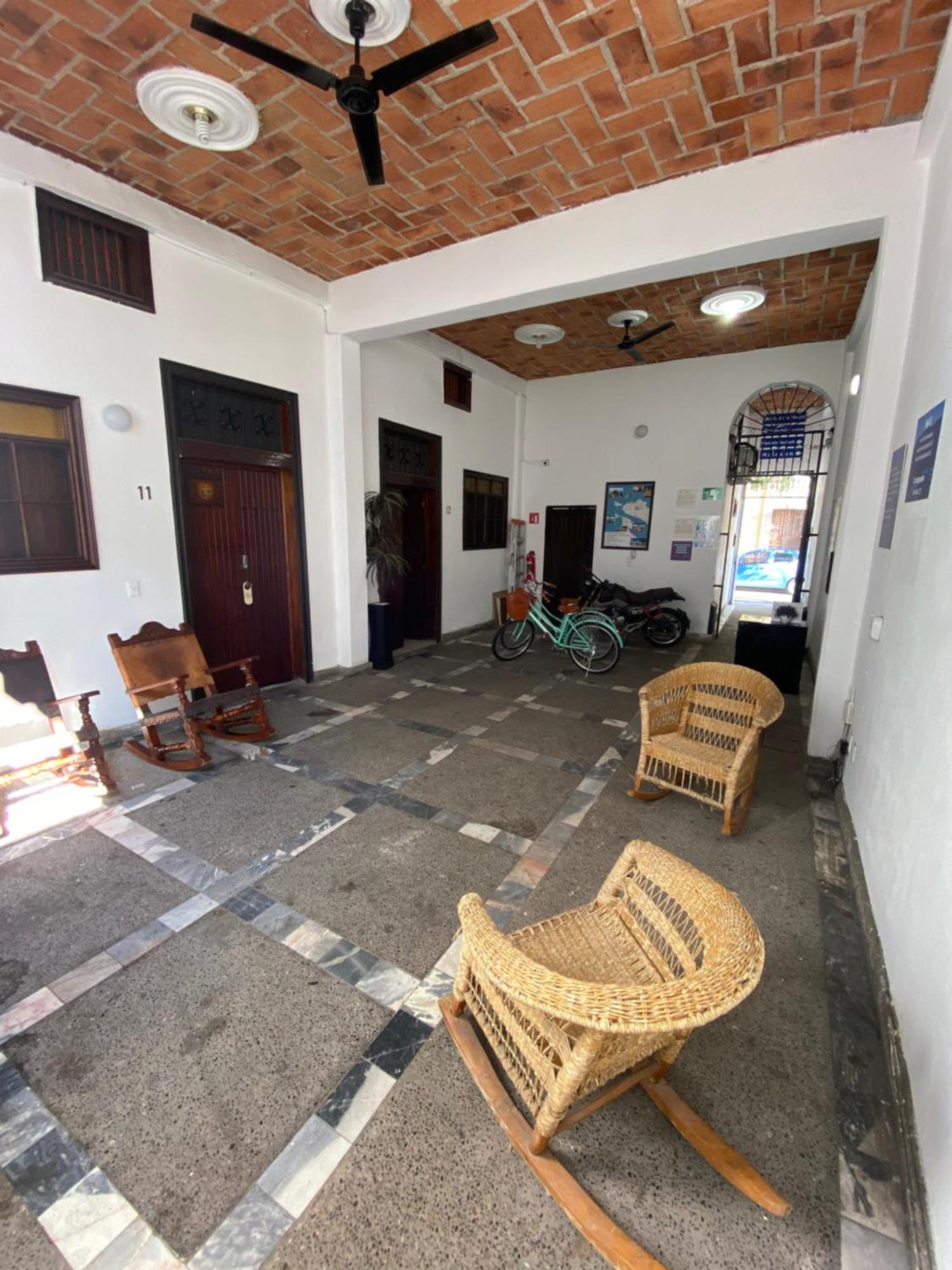 Hotel Perla มาซาตลัน ภายนอก รูปภาพ