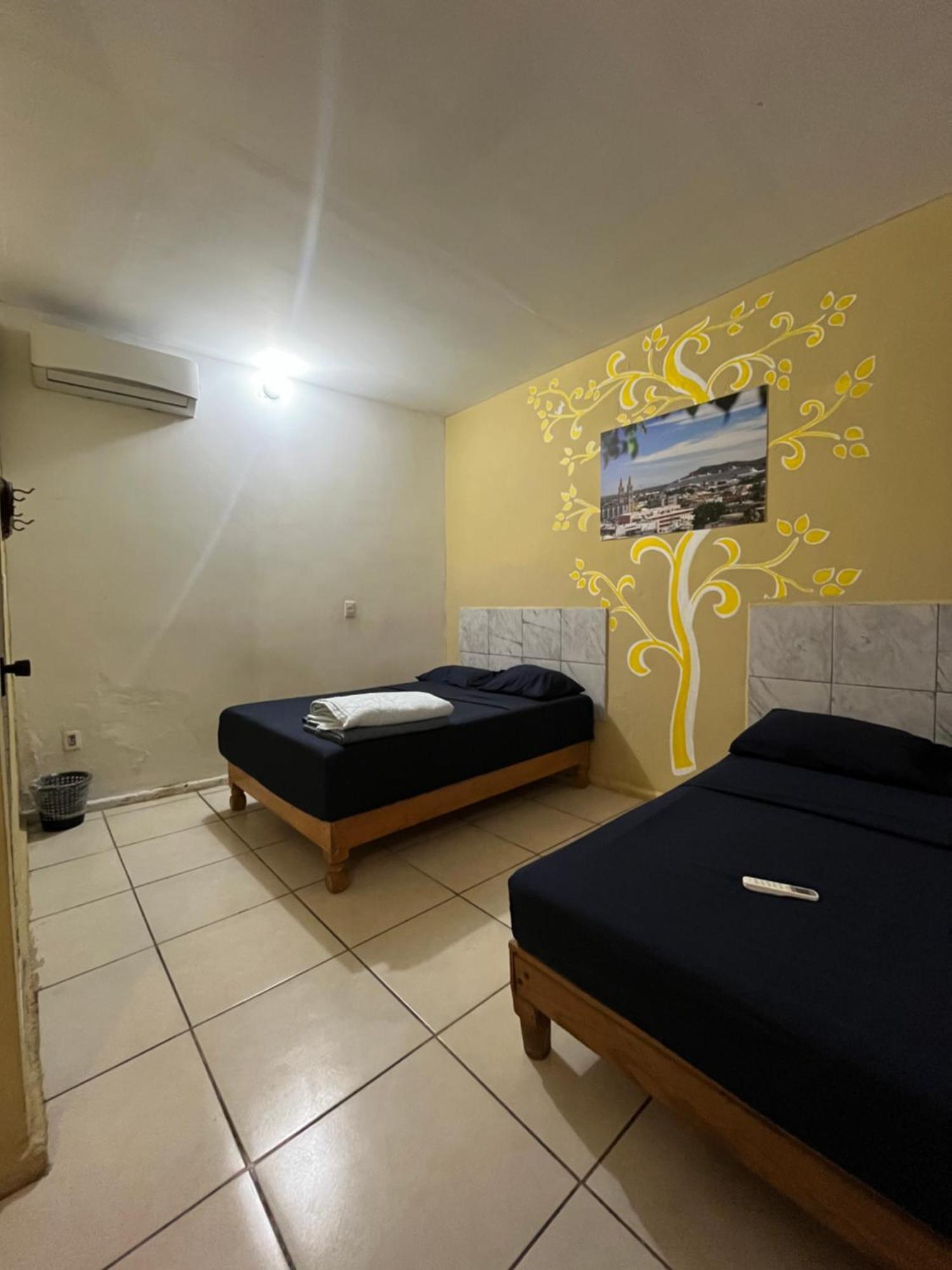 Hotel Perla มาซาตลัน ภายนอก รูปภาพ